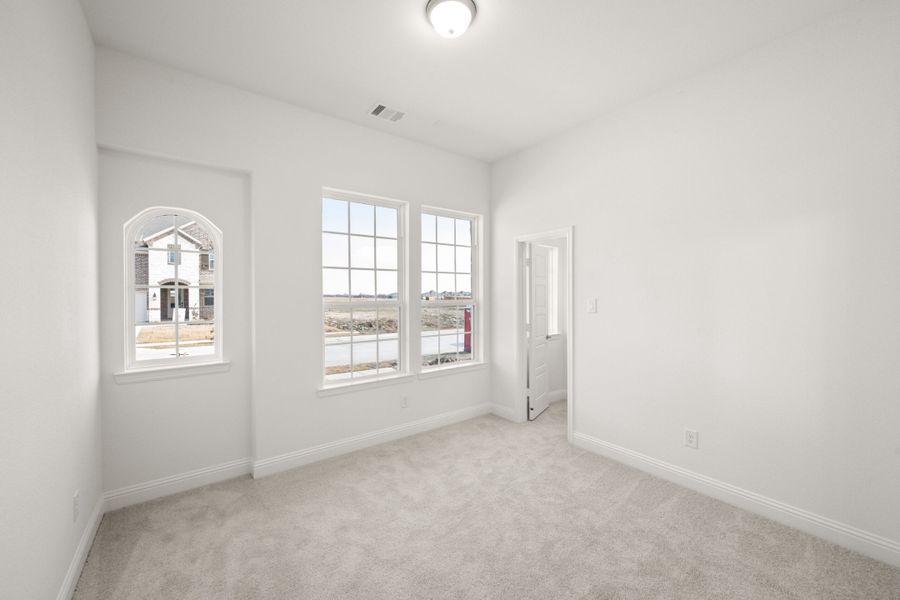 Spacious, unfurnished interior of a new home in Timberbrook, Justin (Image 28). Spacious, unfurnished interior of a new home in Timberbrook, Justin (Image 28).