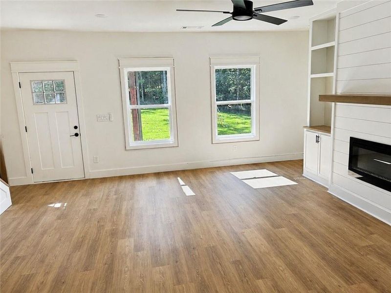 Spacious, unfurnished interior of a new home in , Gainesville (Image 36). Spacious, unfurnished interior of a new home in , Gainesville (Image 36).
