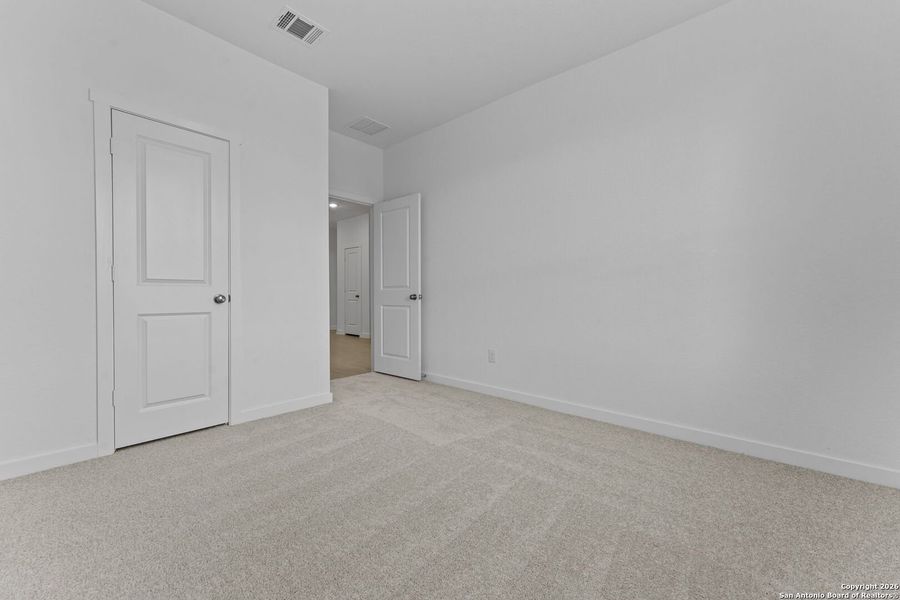 Spacious, unfurnished interior of a new home in , New Braunfels (Image 13).