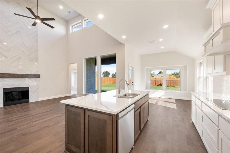 Furnished interior view inside a new home in The Retreat at North Grove 60, Waxahachie (Image 6).