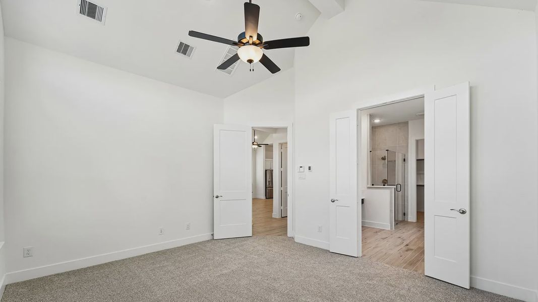 Representative unfurnished interior of a home built from the Cayman by Chesmar Homes in Crescent Bluff, Georgetown (Image 37).