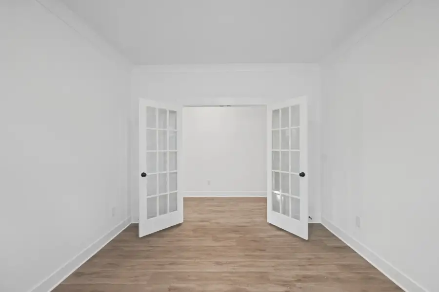 *Photo of example home. Selections & finishes may vary.
