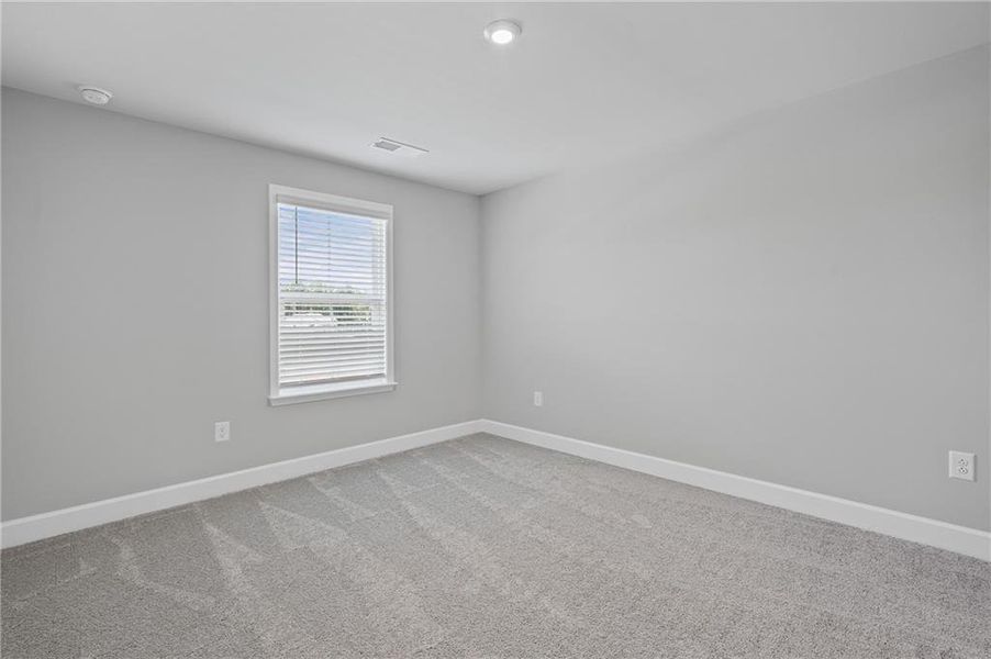 Spacious, unfurnished interior of a new home in Anderson Point Estates, McDonough (Image 36).