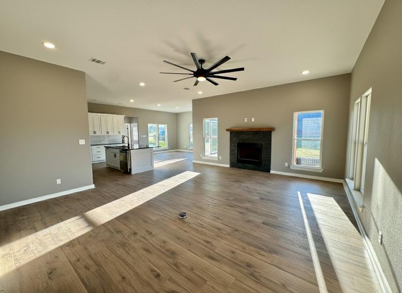 Spacious, unfurnished interior of a new home in , Franklin (Image 13). Spacious, unfurnished interior of a new home in , Franklin (Image 13).