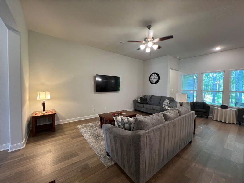 Furnished interior view inside a new home in , Conroe (Image 30). Furnished interior view inside a new home in , Conroe (Image 30).
