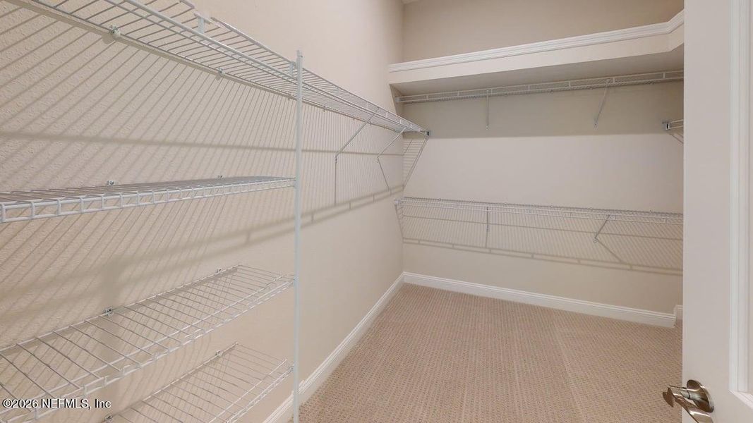 Spacious, unfurnished interior of a new home in RiverTown, St. Johns (Image 17).