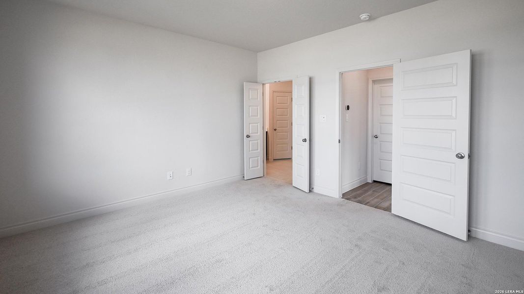 Spacious, unfurnished interior of a new home in Legacy at Lake Dunlap, New Braunfels (Image 16). Spacious, unfurnished interior of a new home in Legacy at Lake Dunlap, New Braunfels (Image 16).
