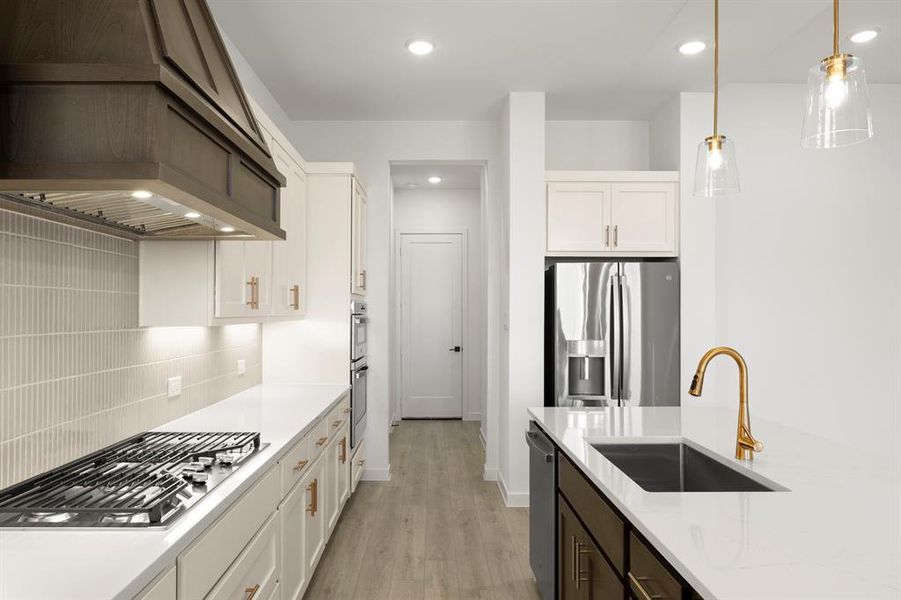 12. 1331 Eclipse - Kitchen (3) 12. 1331 Eclipse - Kitchen (3)