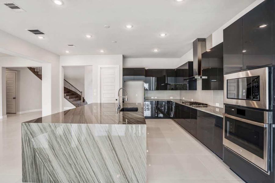 Representative furnished interior of a home built from the Kensington 5224 by J. Patrick Homes in Briarley, Montgomery (Image 9). Representative furnished interior of a home built from the Kensington 5224 by J. Patrick Homes in Briarley, Montgomery (Image 9).