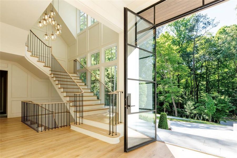 Spacious, unfurnished interior of a new home in , Atlanta (Image 20). Spacious, unfurnished interior of a new home in , Atlanta (Image 20).