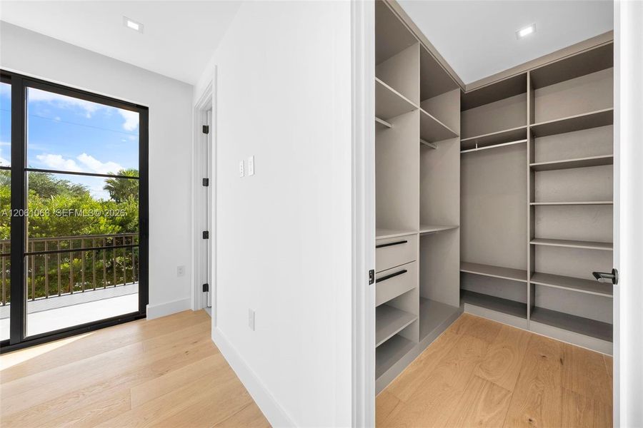 Image 55 of a home in .