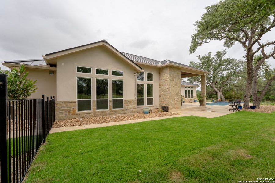 Front exterior of a new home in , Spring Branch, TX, highlighting curb appeal (Image 20).