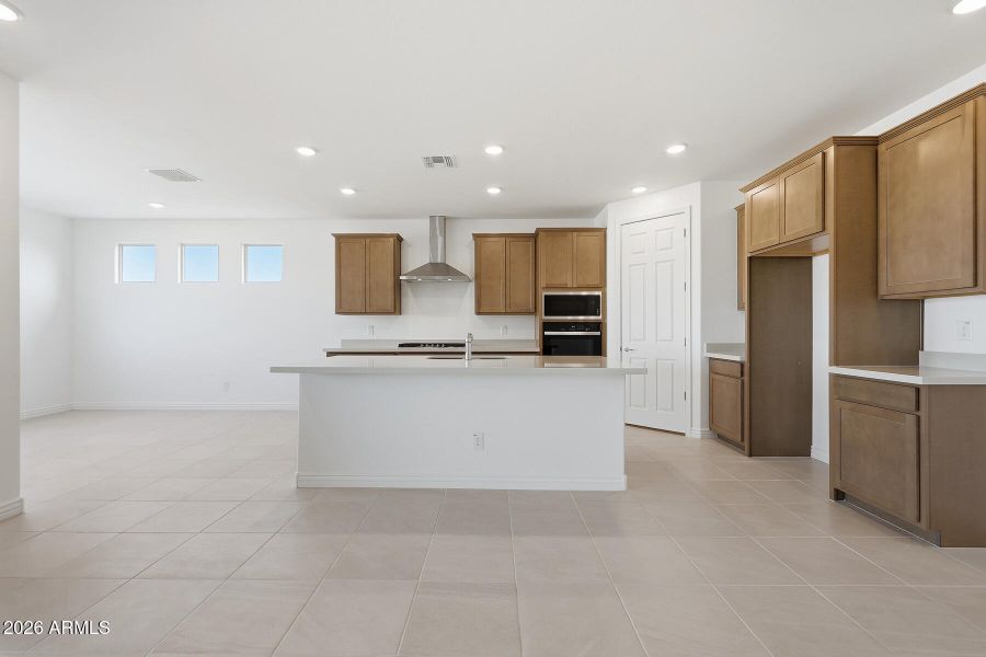 PHX_Miravida_lot 1153_Harbor_14832_Kitch