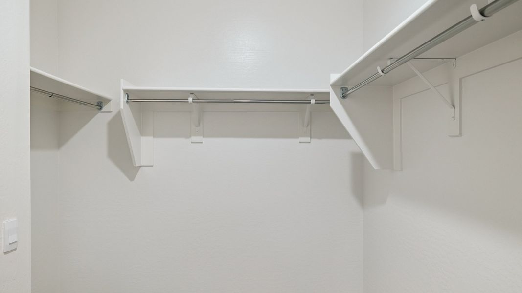 Spacious, unfurnished interior of a new home in Del Rio Ranch, Avondale (Image 26). Spacious, unfurnished interior of a new home in Del Rio Ranch, Avondale (Image 26).