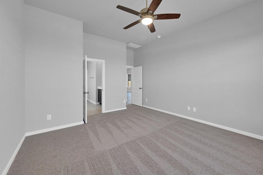 Image 9 of a home in Sunterra 40.