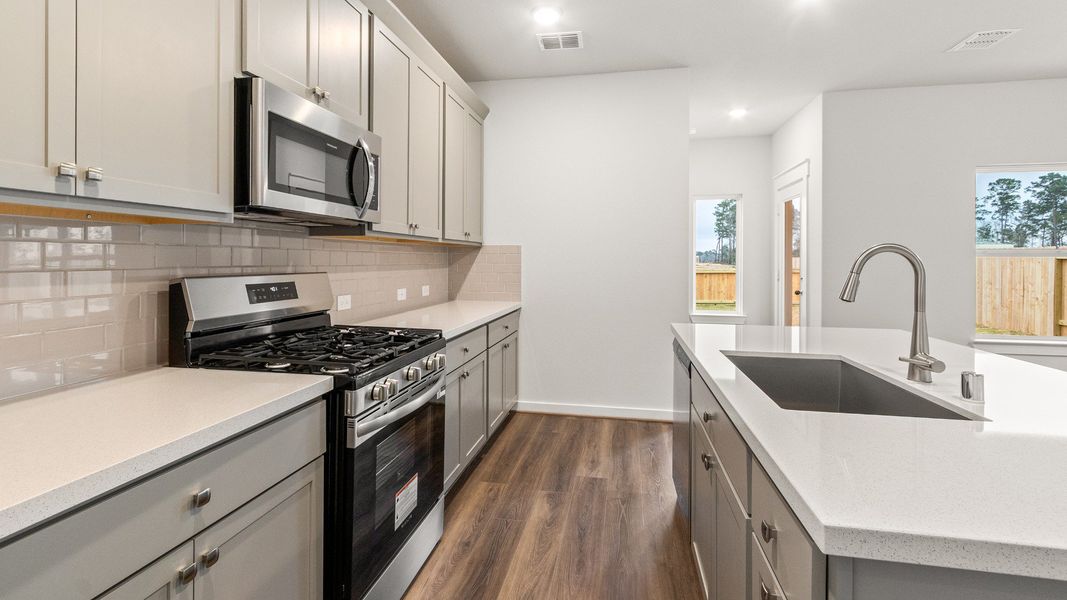 Furnished interior view inside a new home in Cielo, Conroe (Image 11).