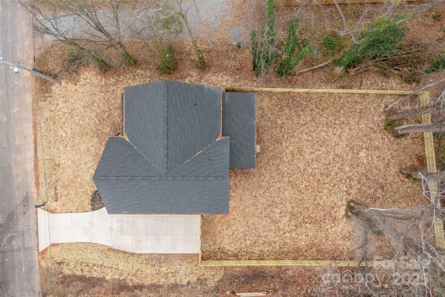 Image 41 of a home in .