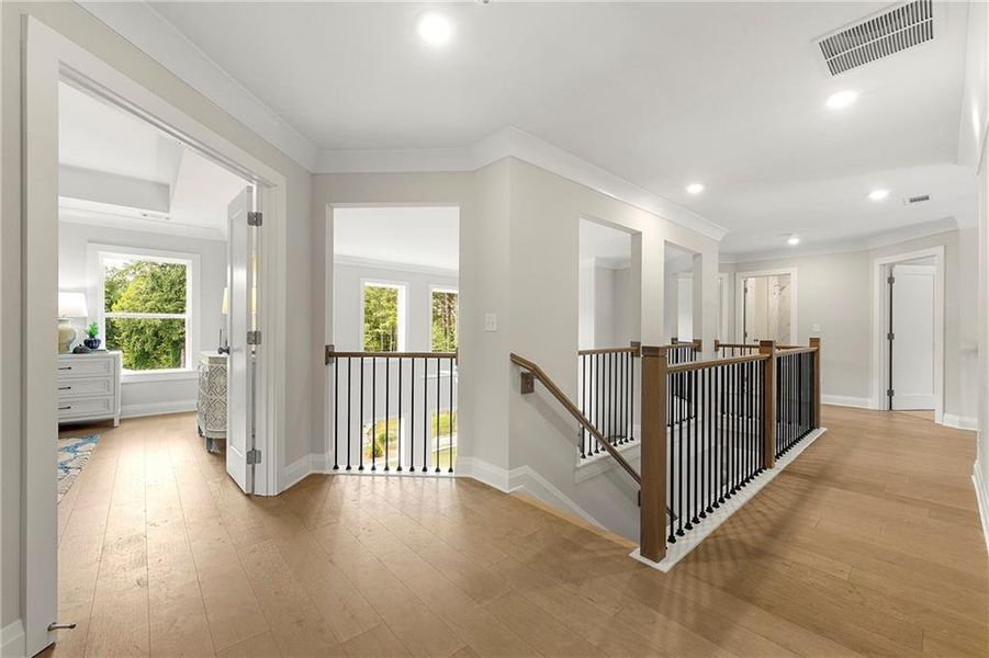 Spacious, unfurnished interior of a new home in Sterlington, Canton (Image 21).