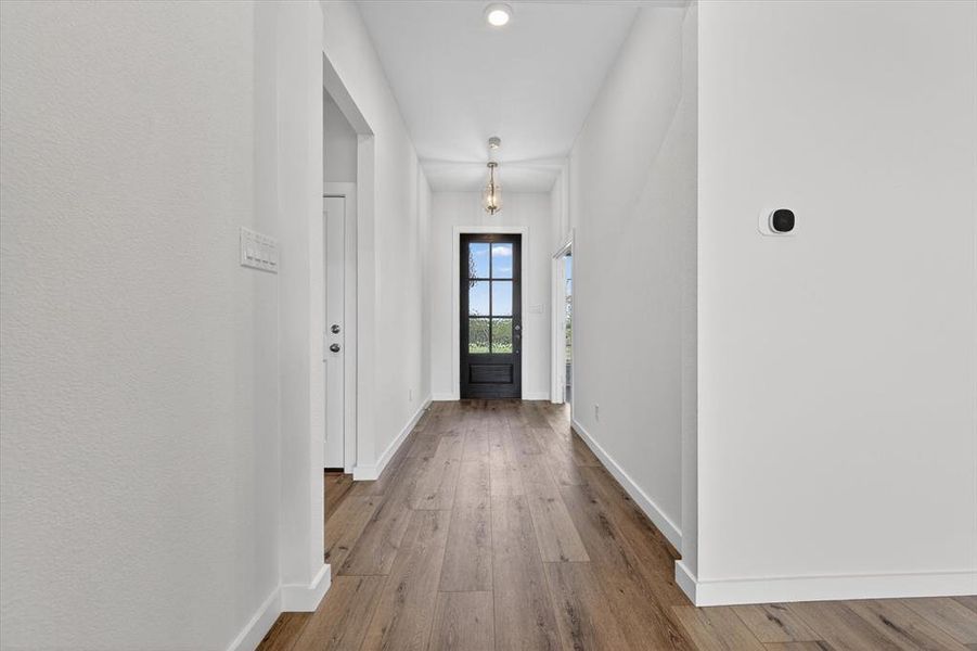 Spacious, unfurnished interior of a new home in Terra Vista Estates, Springtown (Image 17).