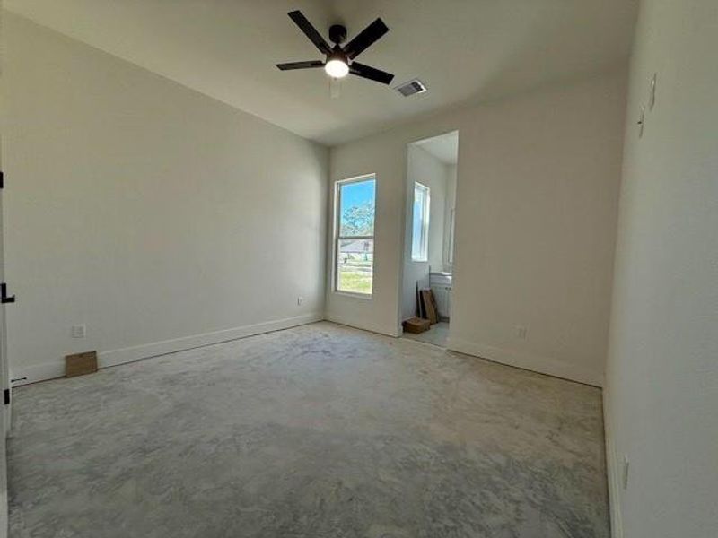 Spacious, unfurnished interior of a new home in , New Caney (Image 26).