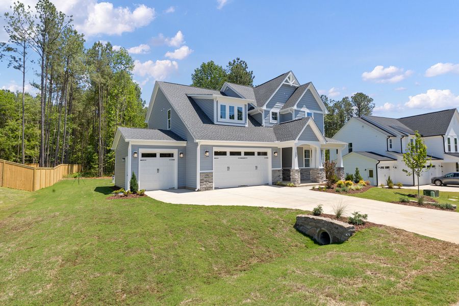 Representative exterior photo of a completed home built from the The Whitley by RobuckHomes in Baylee Ridge, Selma, NC (Image 34).