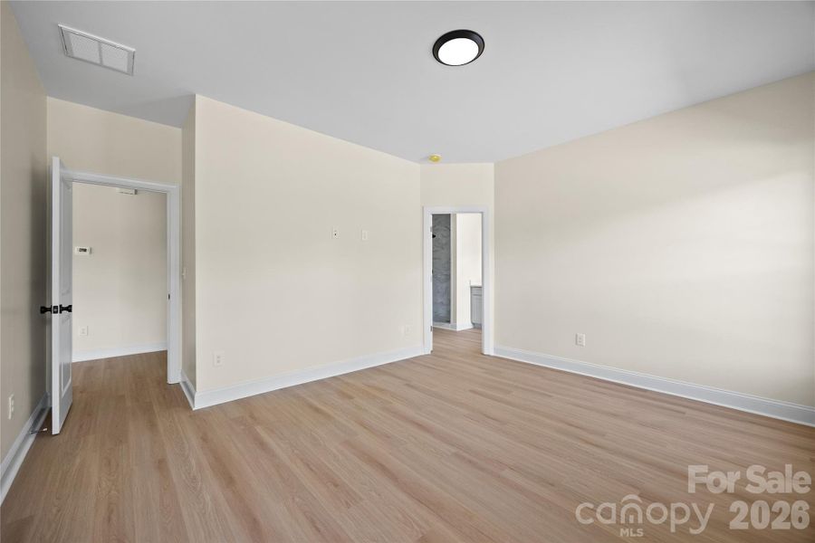 Spacious, unfurnished interior of a new home in , Troutman (Image 33).