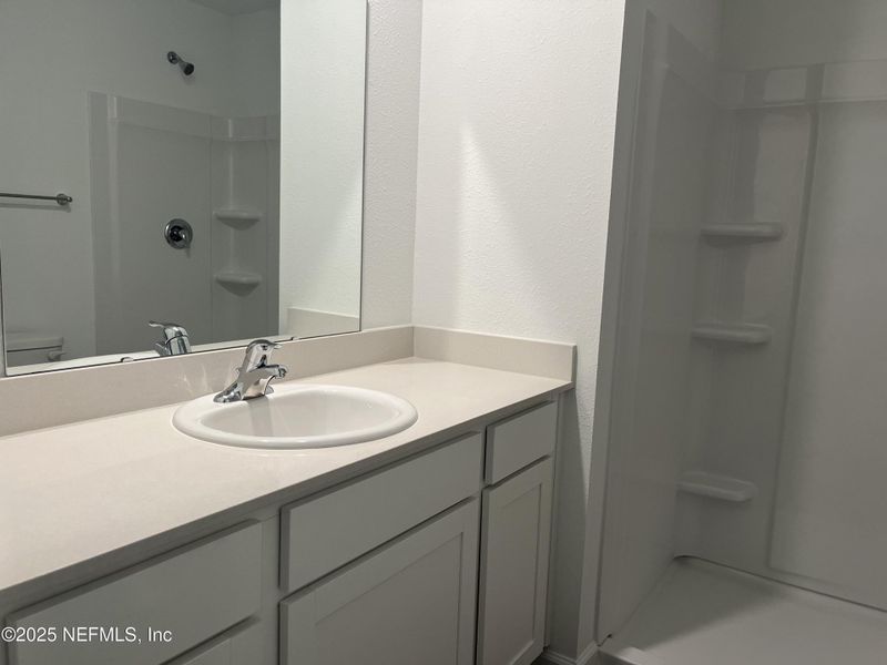 Image 33 of a home in Hansen Creek.