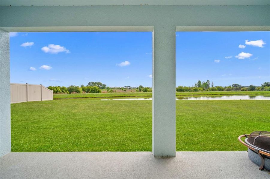 Exterior details and patio area of a home in Mirada, San Antonio (Image 28).