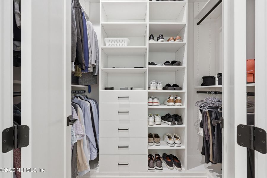 Image 76 of a home in .