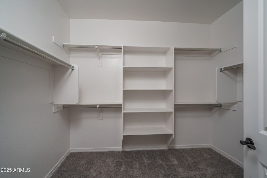 16) OWNER_S CLOSET 16) OWNER_S CLOSET