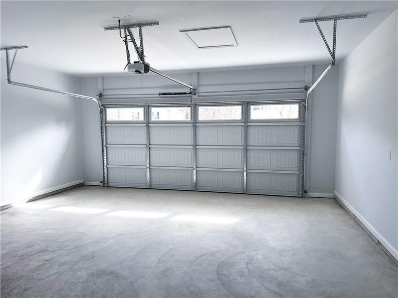 Spacious, unfurnished interior of a new home in , Douglasville (Image 40).