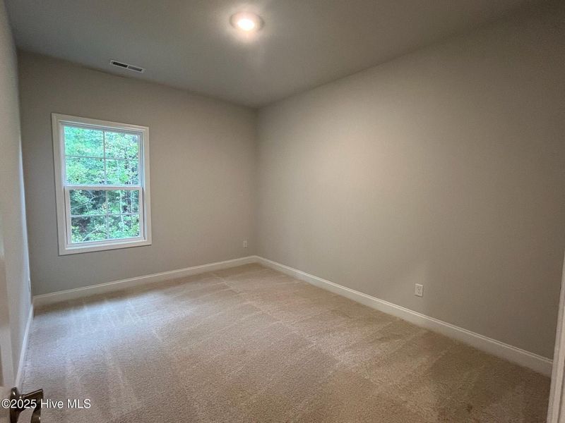 Spacious, unfurnished interior of a new home in Palmetto Creek, Bolivia (Image 24).