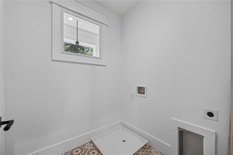Spacious, unfurnished interior of a new home in , Hoschton (Image 61).