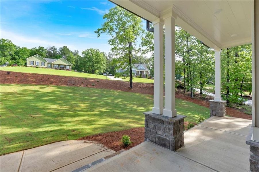 Exterior details and patio area of a home in , Rome (Image 21).
