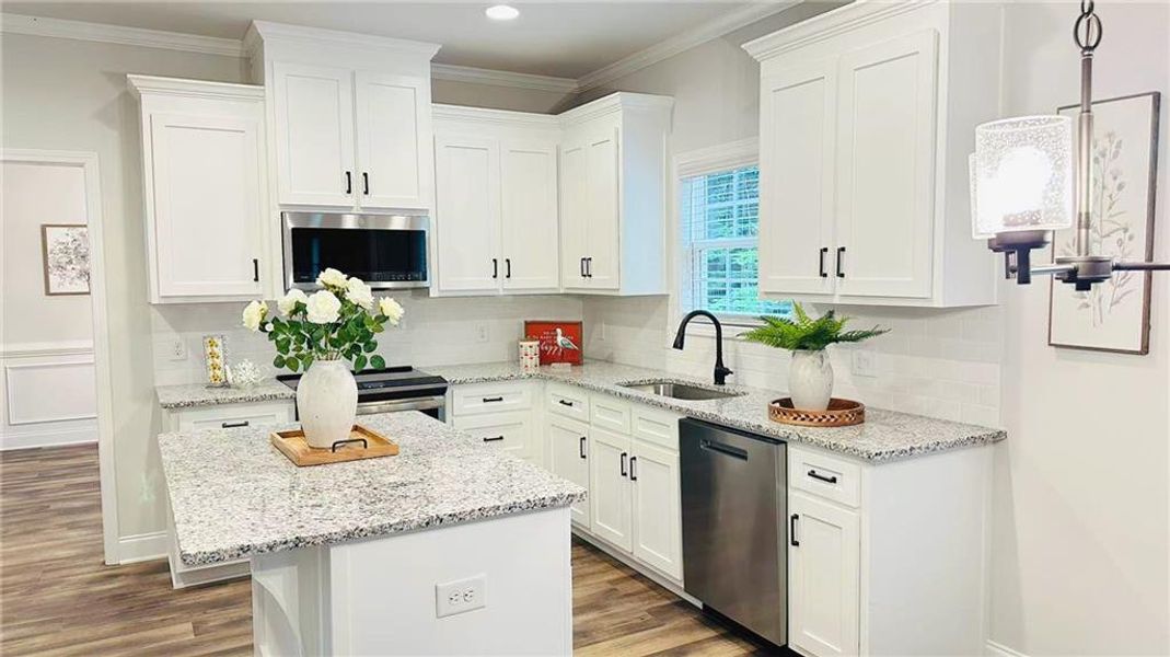Furnished interior view inside a new home in , Lawrenceville (Image 5).