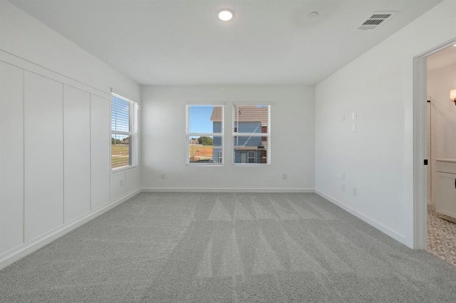 Spacious, unfurnished interior of a new home in Providence Commons, Providence Village (Image 16).