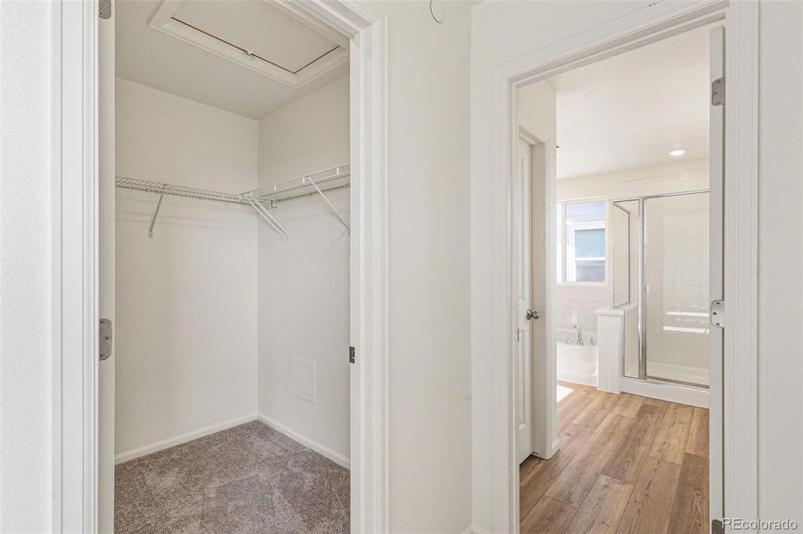 Spacious, unfurnished interior of a new home in Turnberry, Commerce City (Image 24).