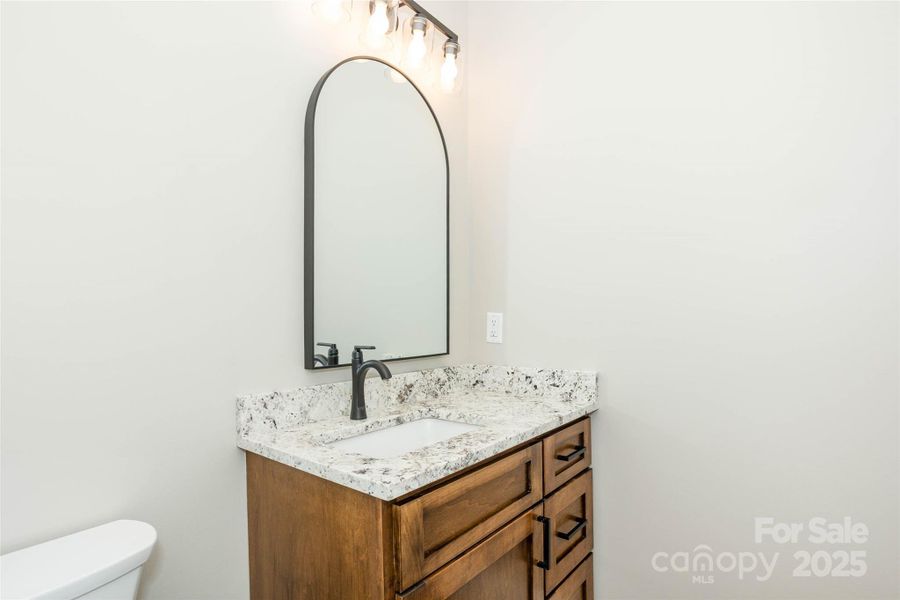 Image 37 of a home in .