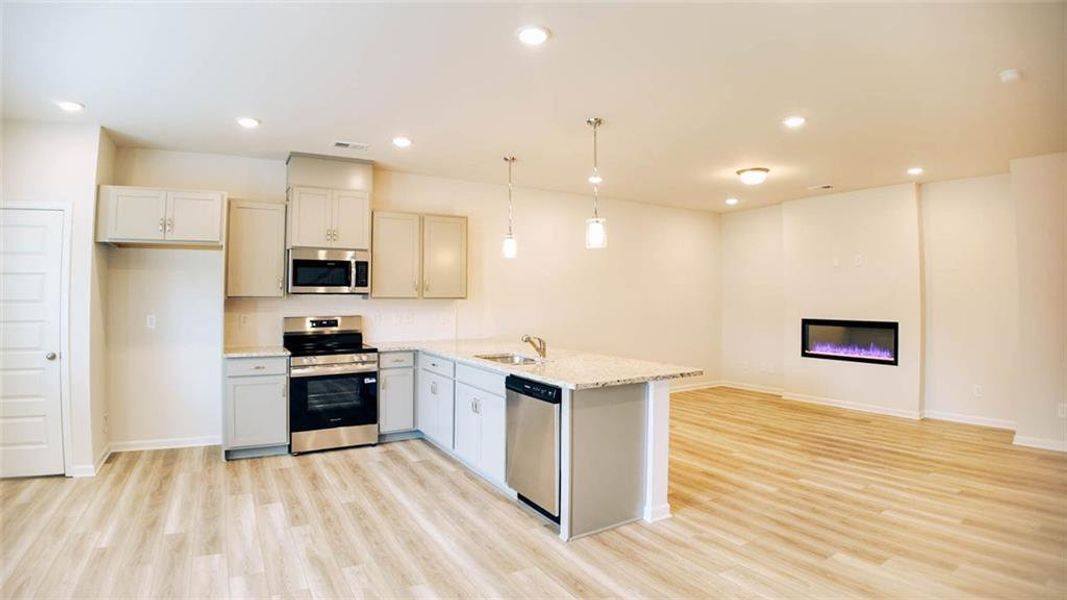 Furnished interior view inside a new home in Franklin Manor, Lawrenceville (Image 5). Furnished interior view inside a new home in Franklin Manor, Lawrenceville (Image 5).