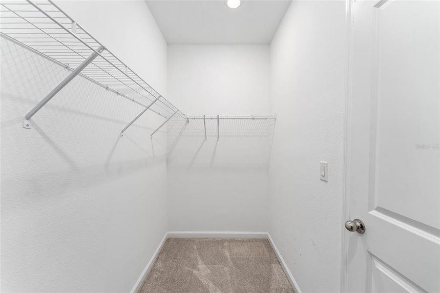 Spacious, unfurnished interior of a new home in Liberty Village: Liberty Village - Phase One, Ocala (Image 47).