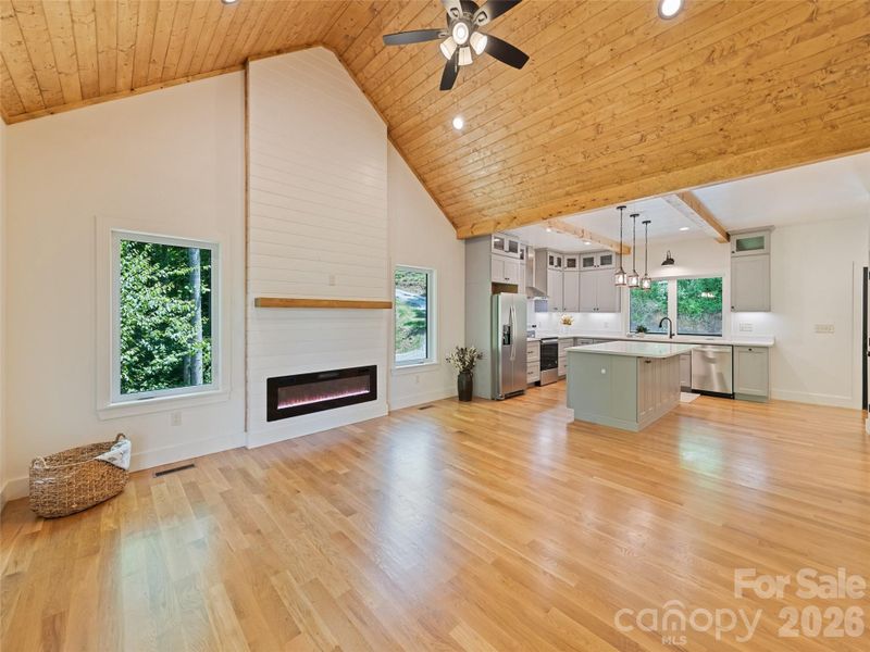 Spacious, unfurnished interior of a new home in , Clyde (Image 24).