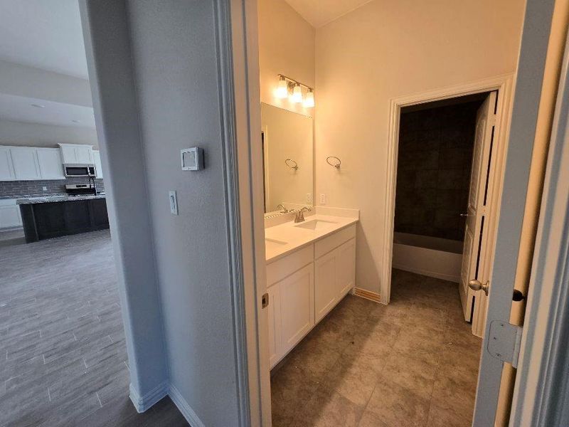 Furnished interior view inside a new home in Hillview Addition, Decatur (Image 7).