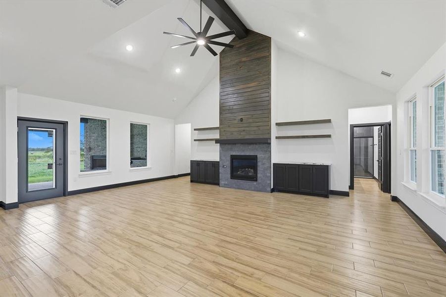 Spacious, unfurnished interior of a new home in , Sanger (Image 12). Spacious, unfurnished interior of a new home in , Sanger (Image 12).