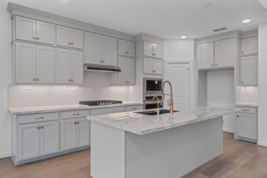 Furnished interior view inside a new home in Sienna 45', 50', Missouri City (Image 14). Furnished interior view inside a new home in Sienna 45', 50', Missouri City (Image 14).