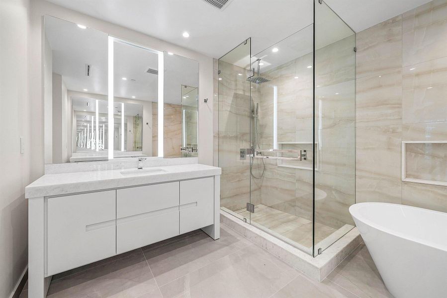 Furnished interior view inside a new home in Alina Residences, Boca Raton (Image 10). Furnished interior view inside a new home in Alina Residences, Boca Raton (Image 10).