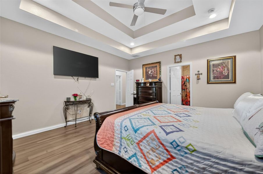 Furnished interior view inside a new home in , Rosharon (Image 12). Furnished interior view inside a new home in , Rosharon (Image 12).