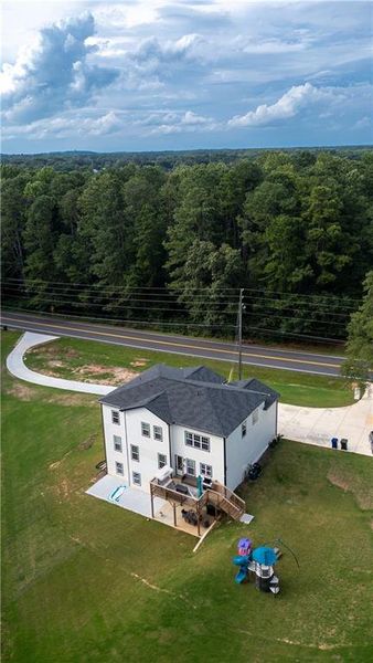 Image 37 of a home in . Image 37 of a home in .