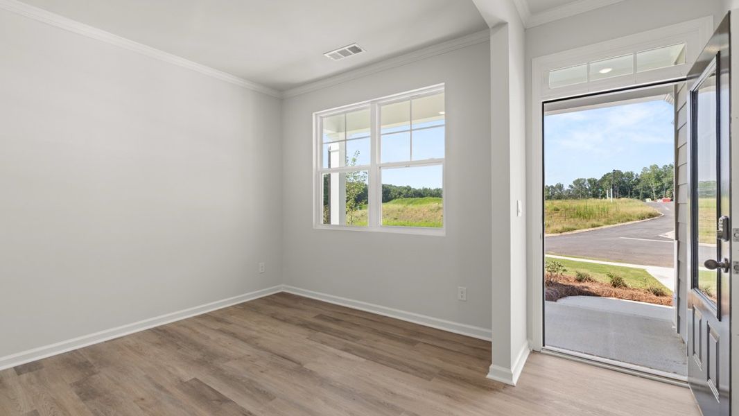 Representative unfurnished interior of a home built from the Belhaven by D.R. Horton in Braselton Village, Braselton (Image 13).