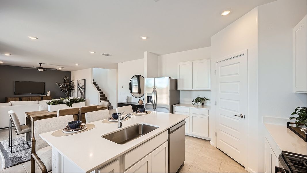 4049 Avery Kitchen 3of3 F1 4049 Avery Kitchen 3of3 F1