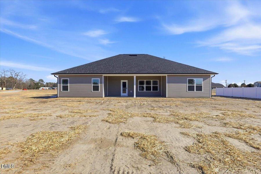 06-103 Brighton St-6